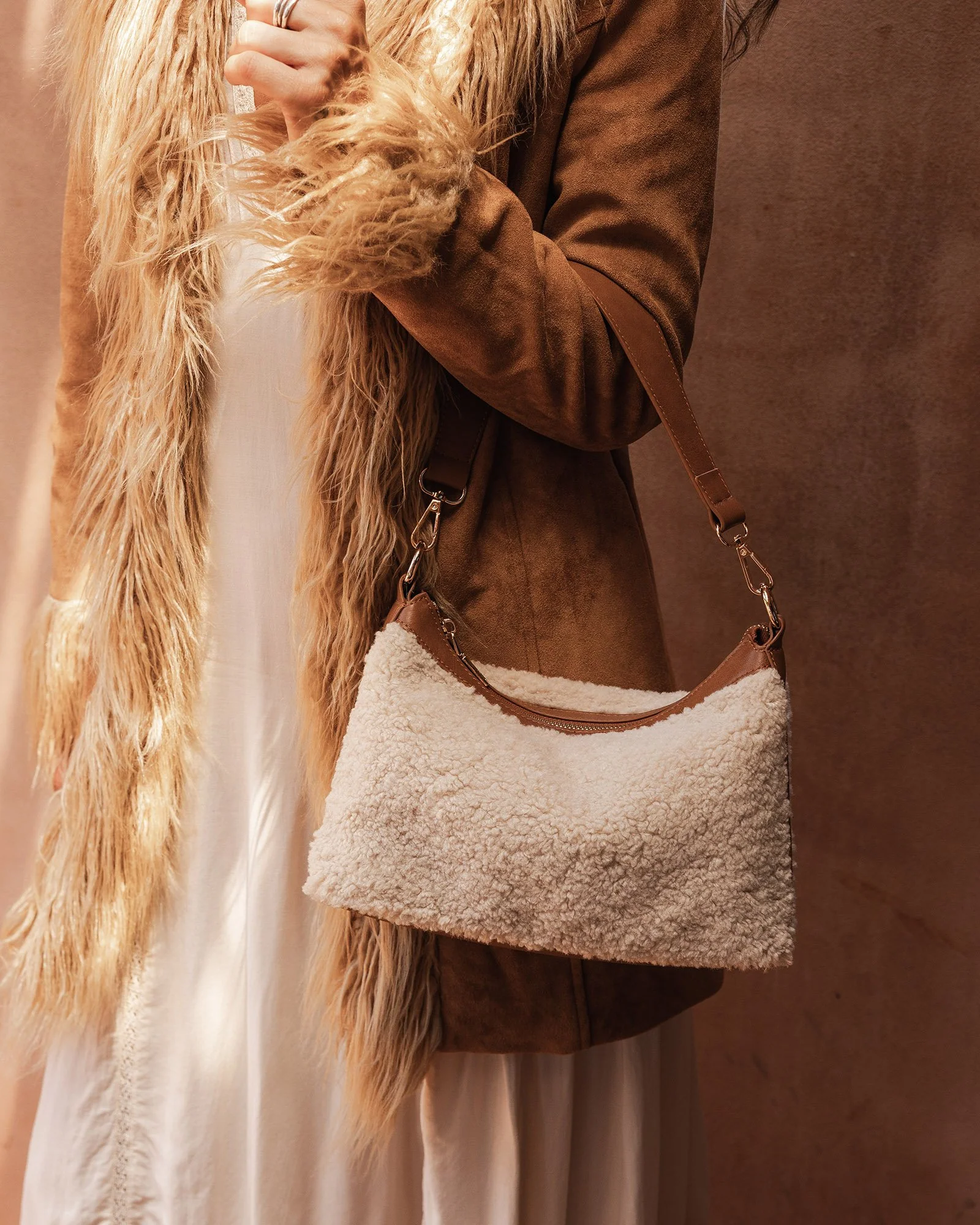Aspen Shoulder Bag - Beige - Image 2