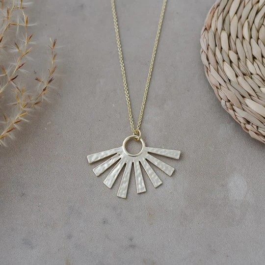 Beaming Brightly Necklace - Gold - Image 2