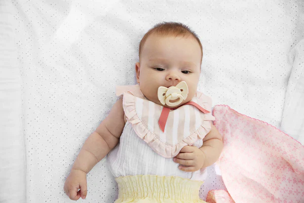 Binky Bow - Oat White - Image 3