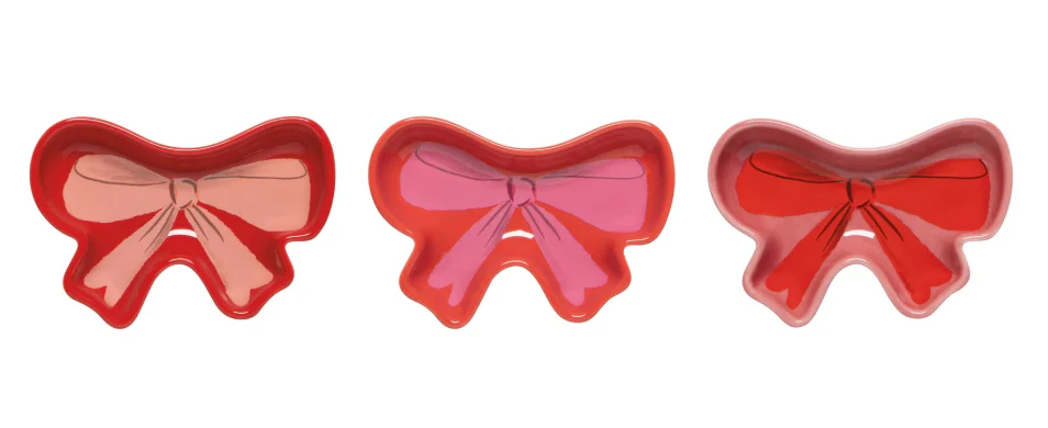 Bowtique Shaped Dish