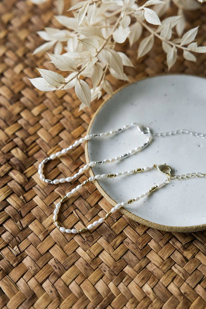 Celia Bracelet - Gold/Pearl - Image 2