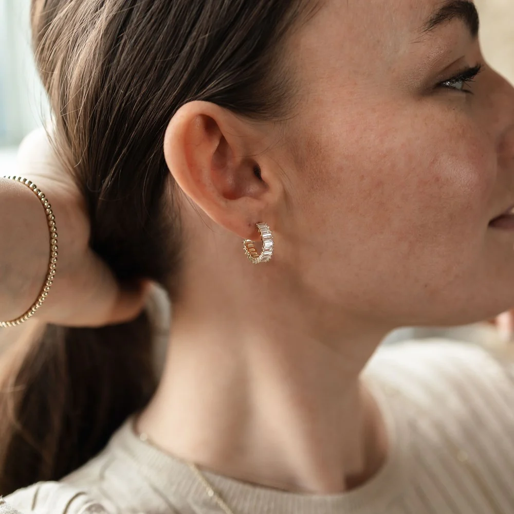 Chara Hoops - Gold/Clear - Image 3