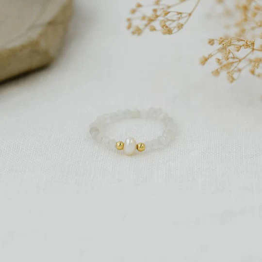 Dainty & Divine Ring - Gold - Image 2