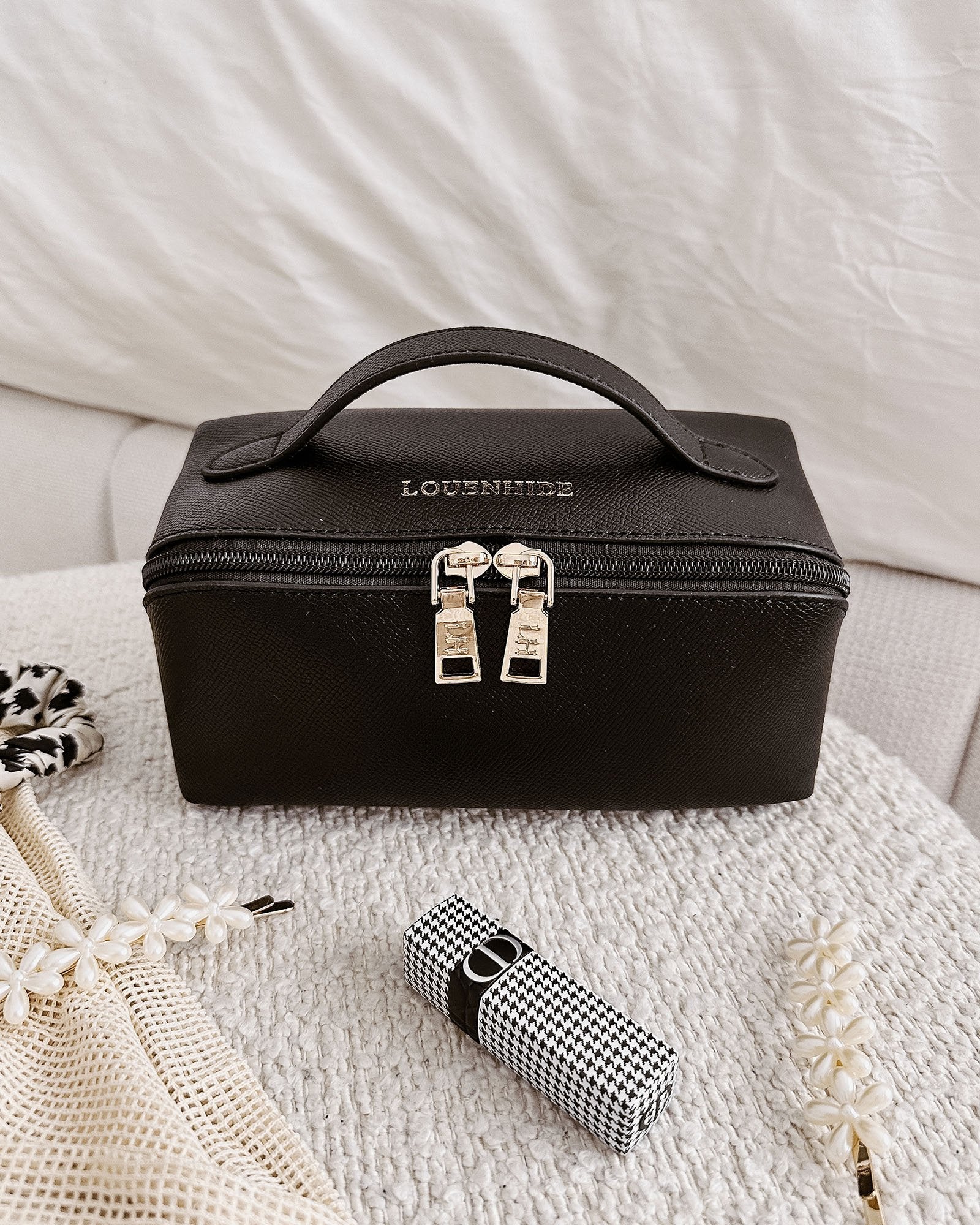 Ellis Makeup Bag - Black - Image 6