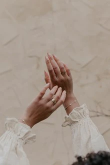 Ezzie Ring - Gold - Image 2