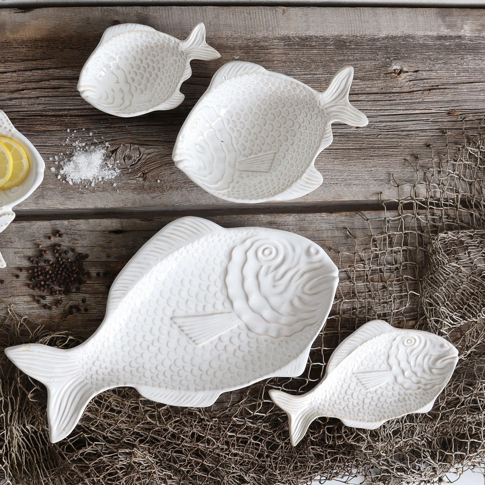 Fish True Ocean Stoneware Serving Plate - Assorted - Image 3