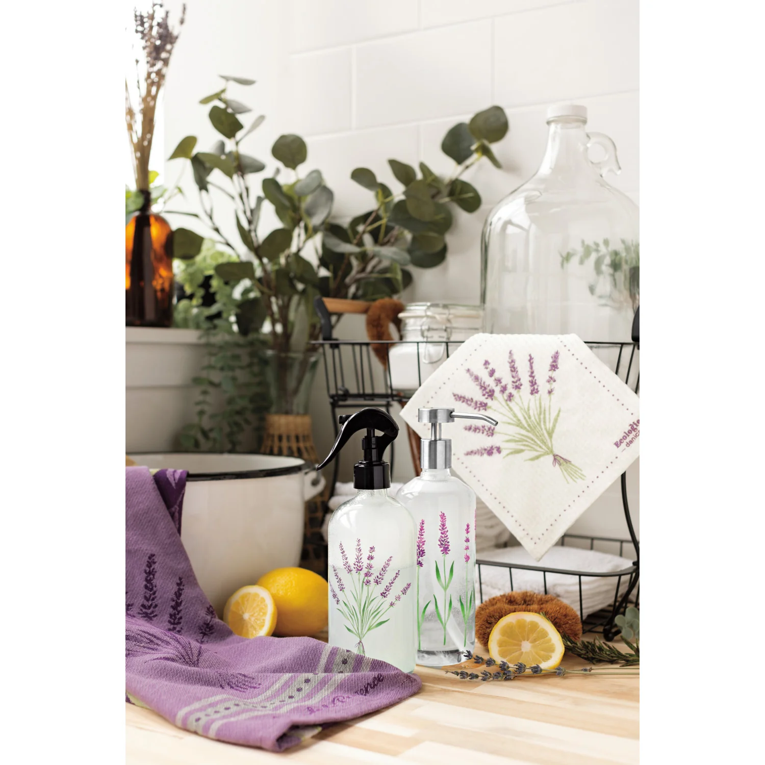 Lavender Glass Spray Bottle - Image 2