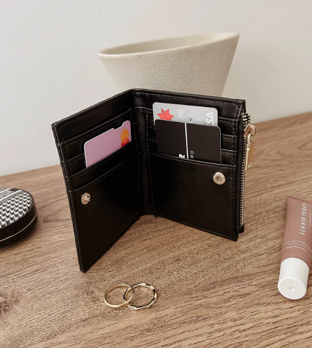 Lily Woven Wallet - Chocolate - Image 5