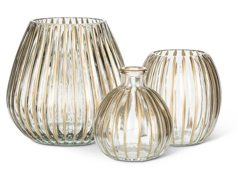 Medium Ribbed Wide Bottom Vase with Gold Stripes - Image 2