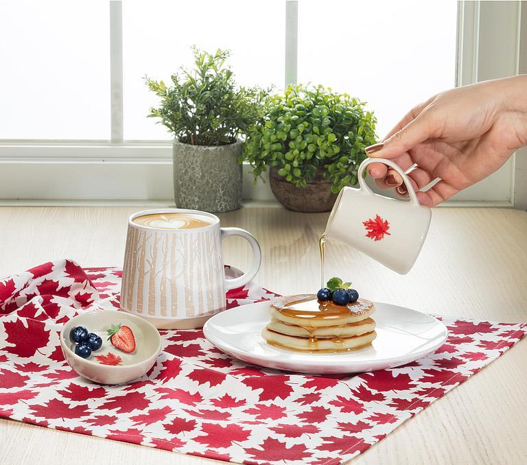 Mini Bowl with Maple Leaf - Image 3