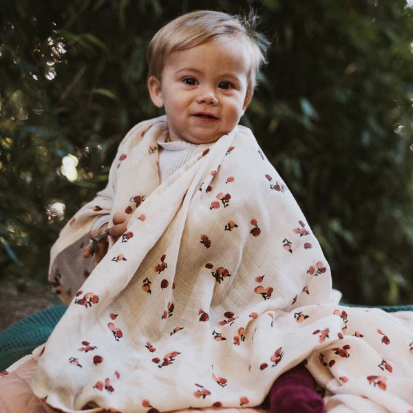 Muslin Swaddle - Peaches - Image 2