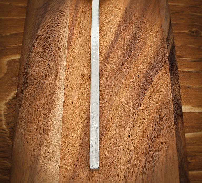 Salad Tongs with Hammer Finish Handle - Image 2