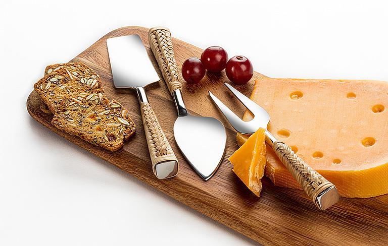 Set/3 Rattan Handle Cheese Knives - Image 2