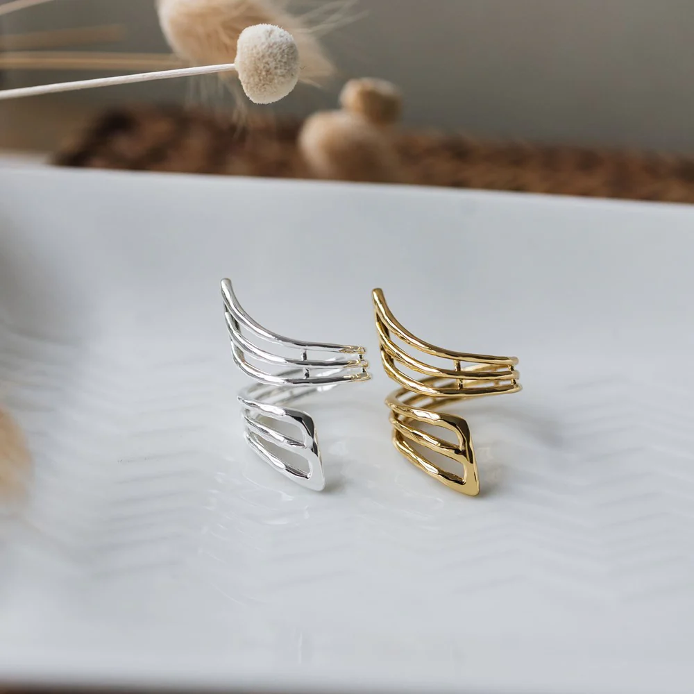 Sinuous Ring - Gold - Image 2