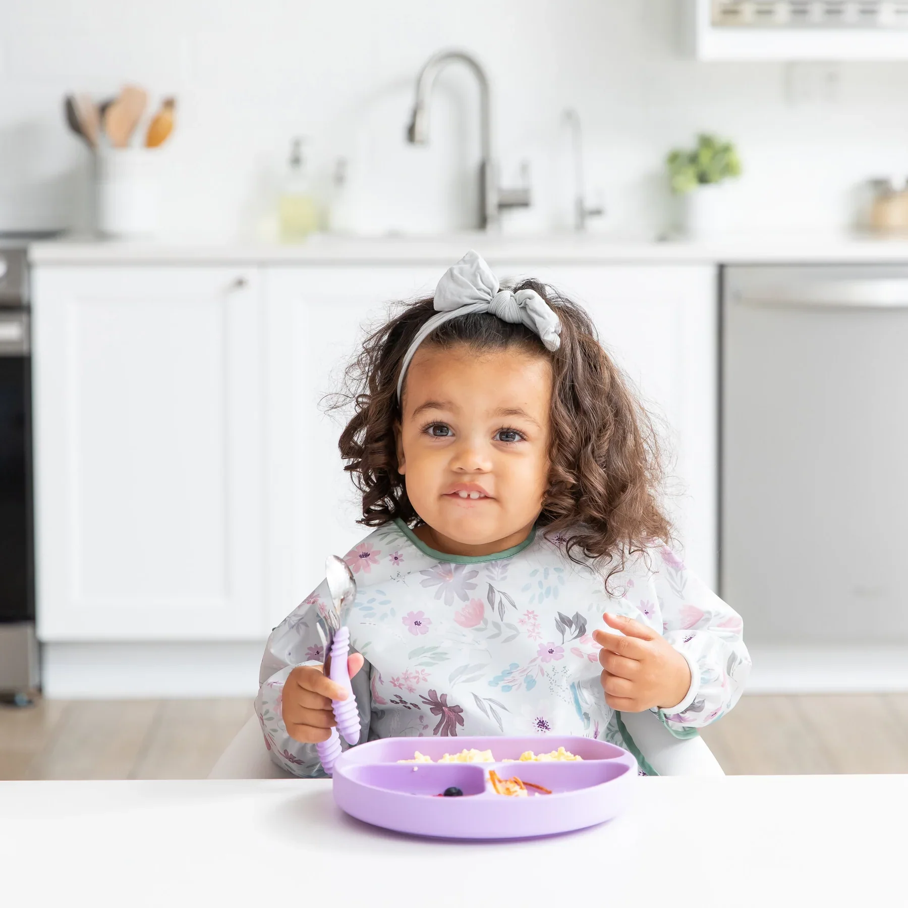 Sleeved Bib - Floral - Image 2