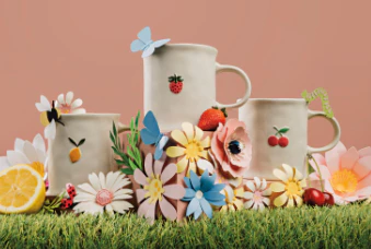 Strawberry Embossed Mug - Image 2