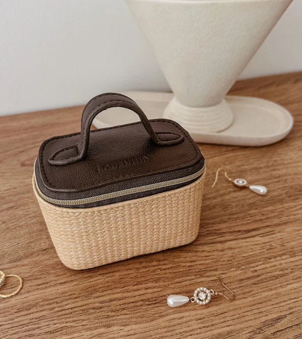 Trudy Jewelry Box - Natural Chocolate - Image 3