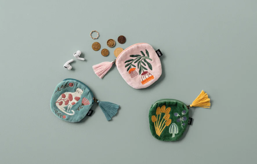 Wildgrove Embroidered Coin Purse - Image 2