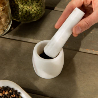 Small White Marble Mortar and Pestle - Image 2